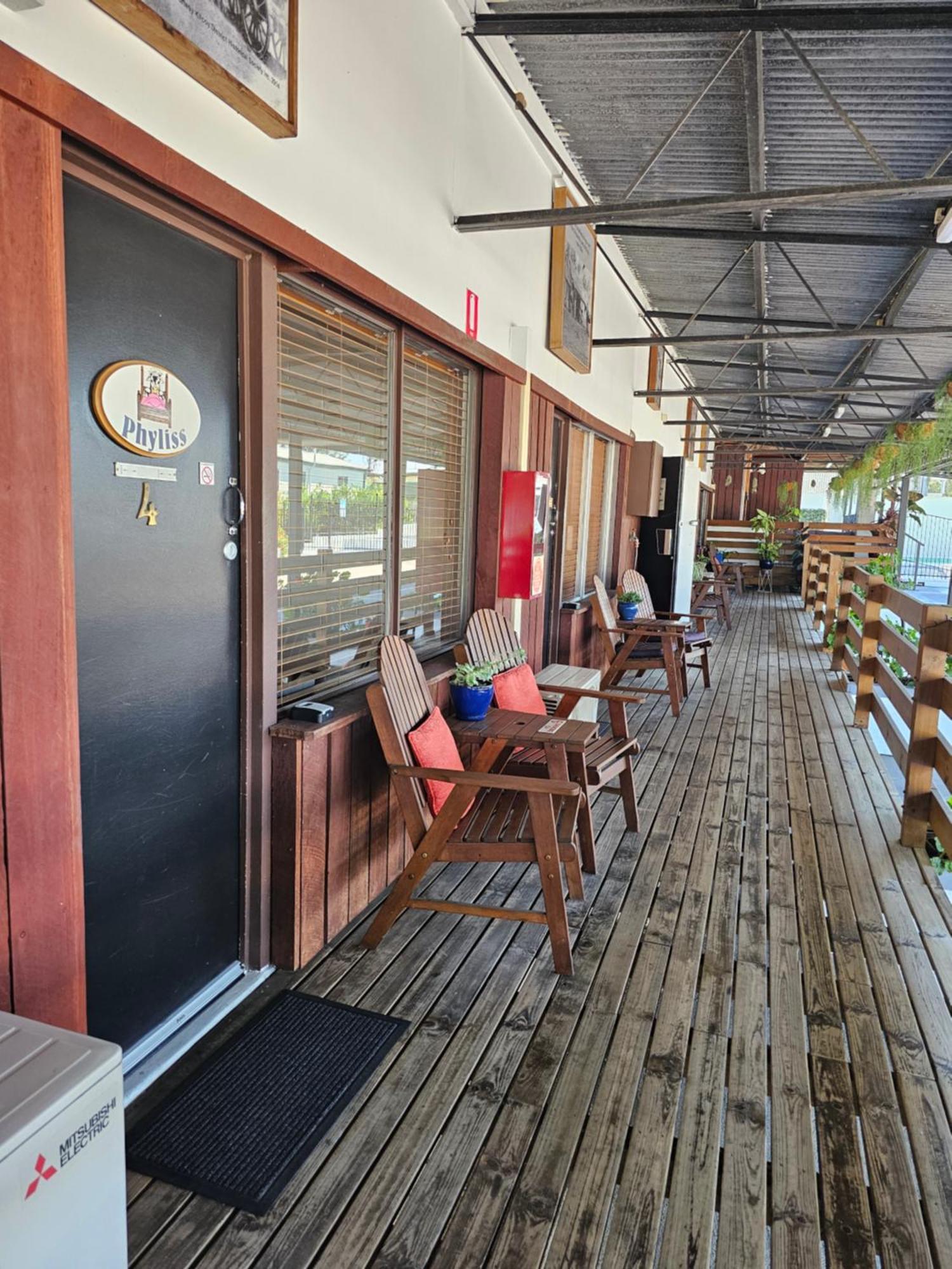 Kilcoy Motel Buitenkant foto
