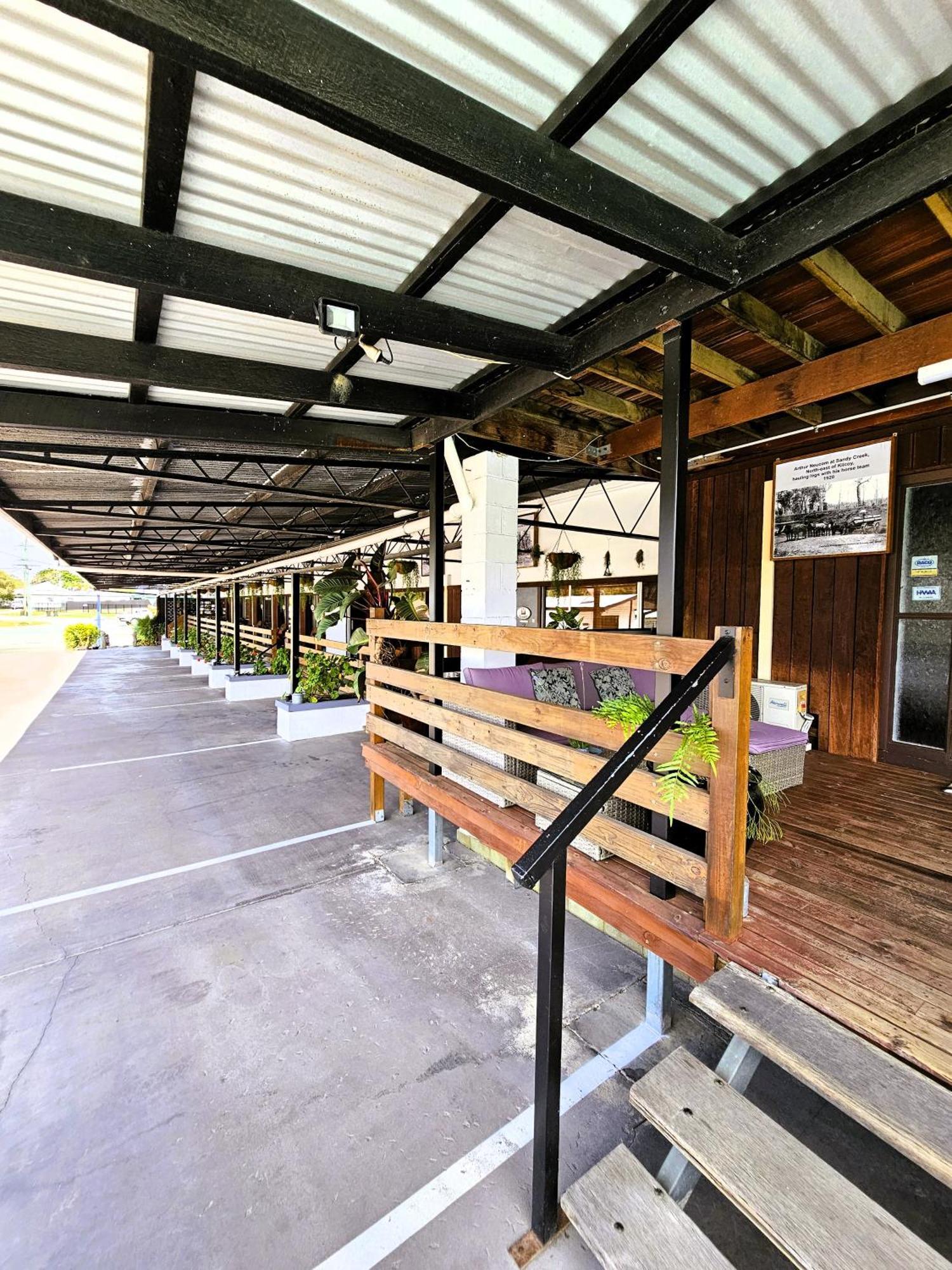 Kilcoy Motel Buitenkant foto